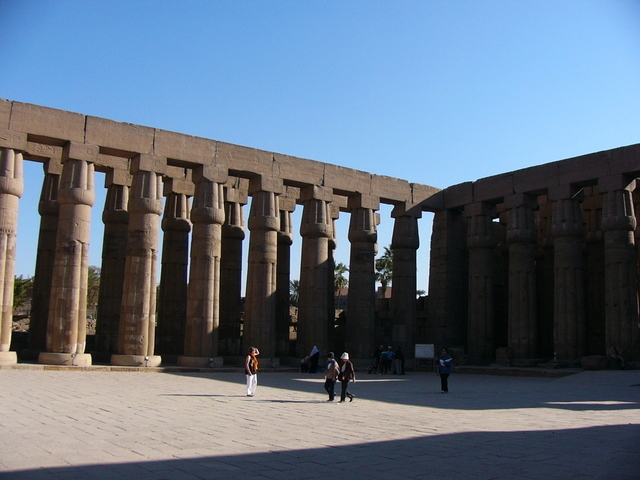 �����E�w�͂̃G�W�v�g�n�R��