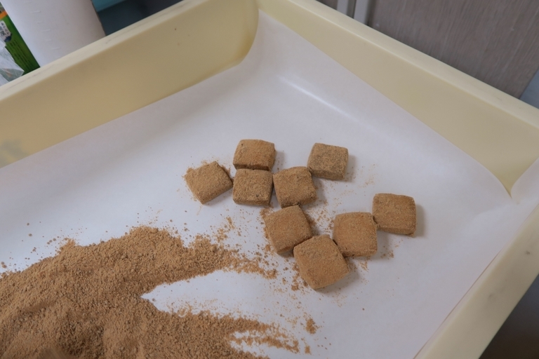 �Ƃ��邨�َq������̃u���O