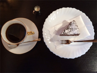 ����烊�|�[�^�[�̂���炩�ȓ��X