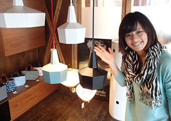 ����烊�|�[�^�[�̂���炩�ȓ��X