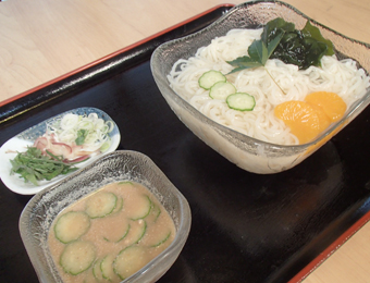 ����烊�|�[�^�[�̂���炩�ȓ��X