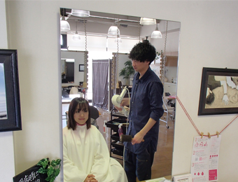 ����烊�|�[�^�[�̂���炩�ȓ��X