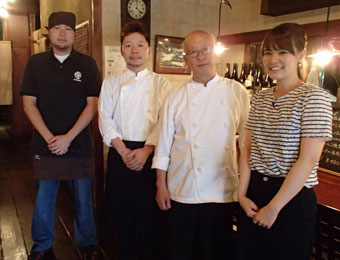 ����烊�|�[�^�[�̂���炩�ȓ��X