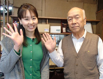 ����烊�|�[�^�[�̂���炩�ȓ��X