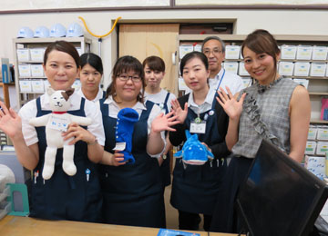 ����烊�|�[�^�[�̂���炩�ȓ��X