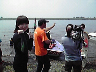 ����烊�|�[�^�[�̂���炩�ȓ��X