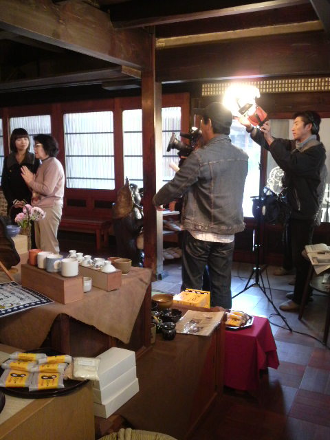 ����烊�|�[�^�[�̂���炩�ȓ��X