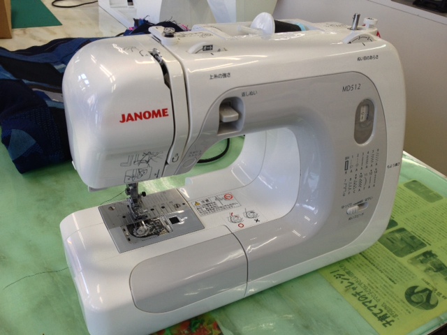 ����烊�|�[�^�[�̂���炩�ȓ��X