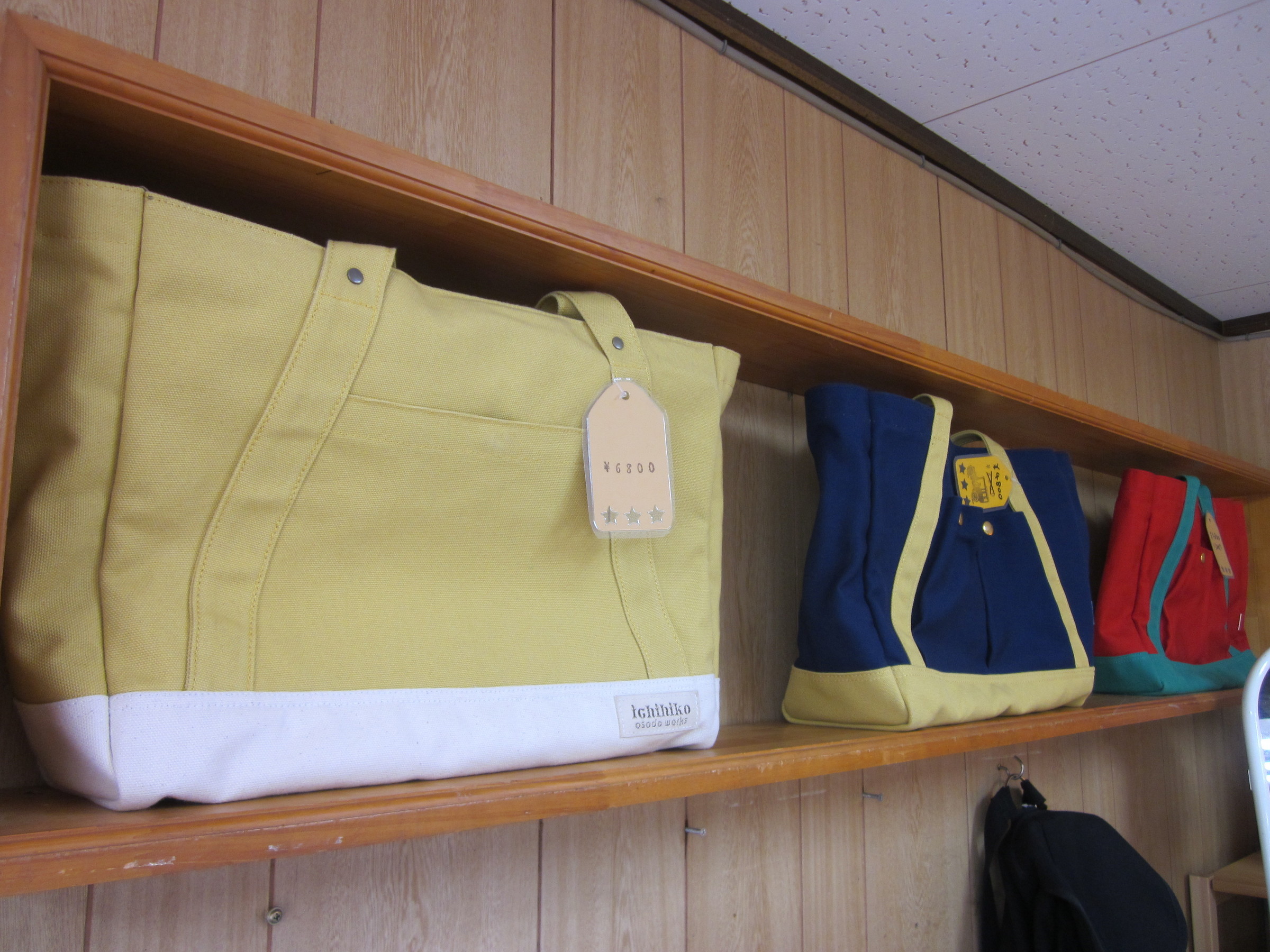 ����烊�|�[�^�[�̂���炩�ȓ��X