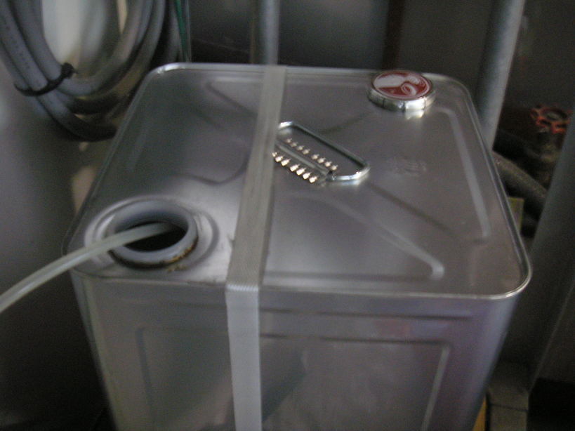 ���R�s�@�����N���[�j���O�X