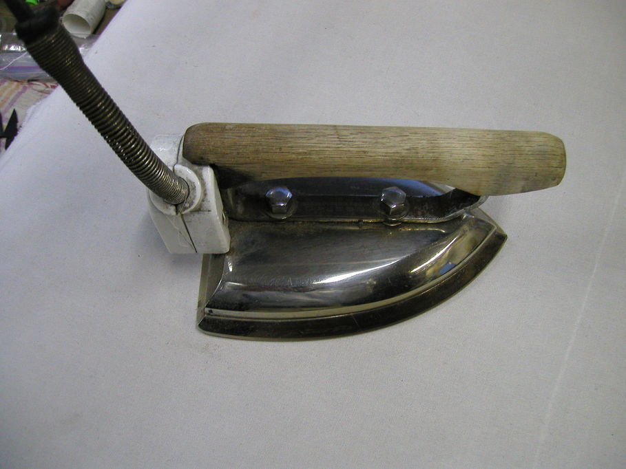 ���R�s�@�����N���[�j���O�X