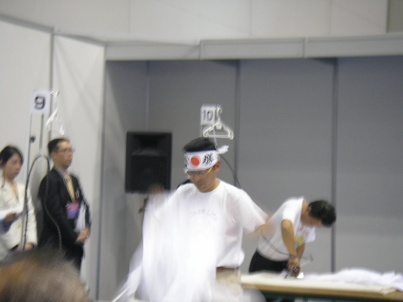 ���R�s�@�����N���[�j���O�X