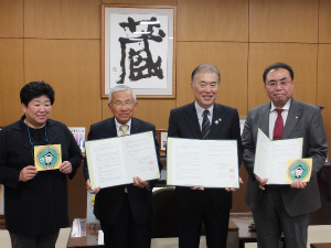 �Ȗ؎s�ݑ���T�[�r�X���Ə��A����